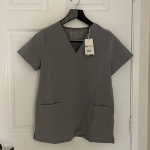 Figs - Scrub Top